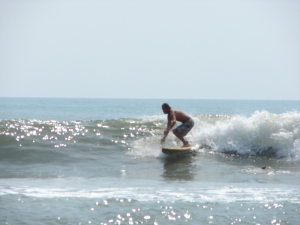 Chad dropping in on a nice glassy right...