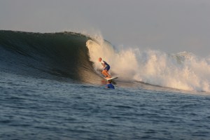 Clay riding a Punta Mango El Salvador perfection.