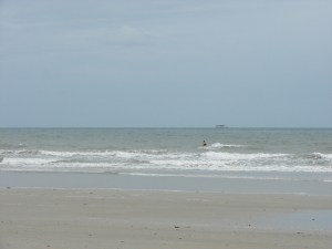 Image 1 of 3 sequence, Johnson Avenue, Ophelia day 1, knee to thigh high right