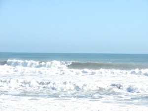 Nice overhead backside barrel/cover.  Image 1 of 3 in sequence. Photo by oldwaverider