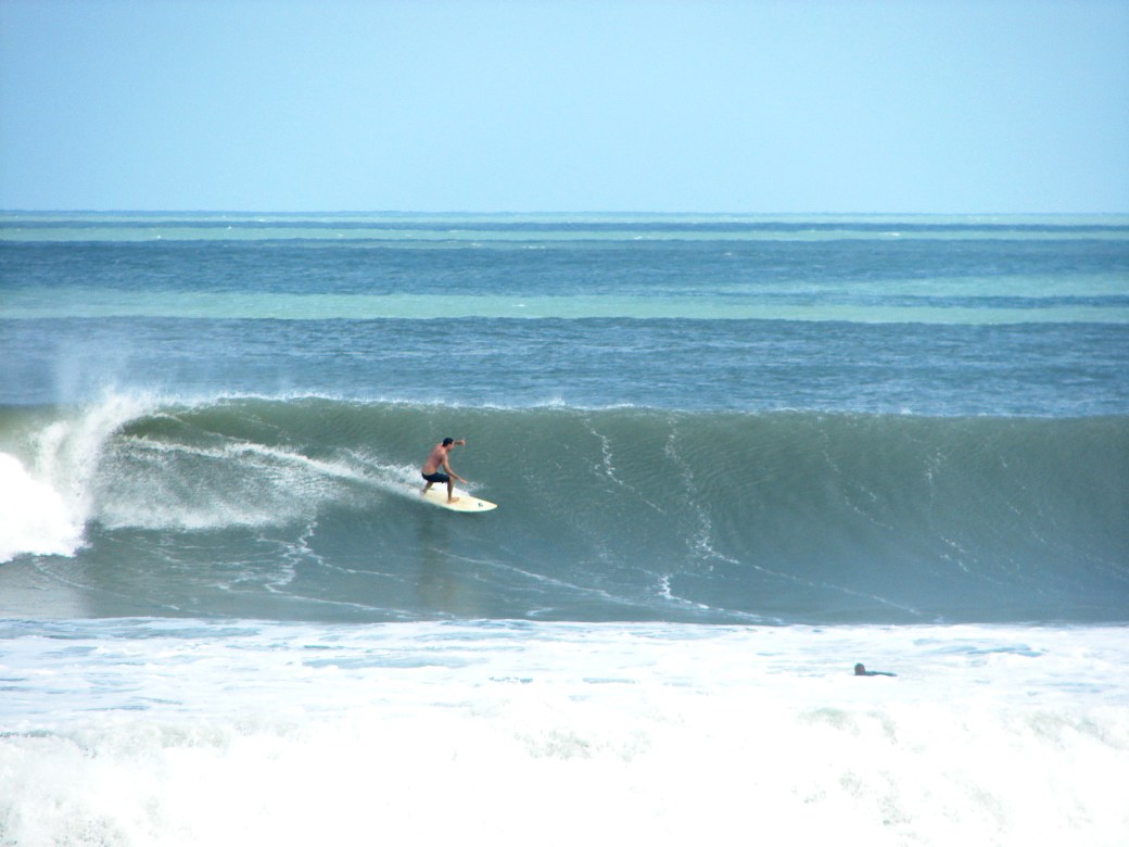 Image 2 of 4 shot sequence. Epic left on Sunday.